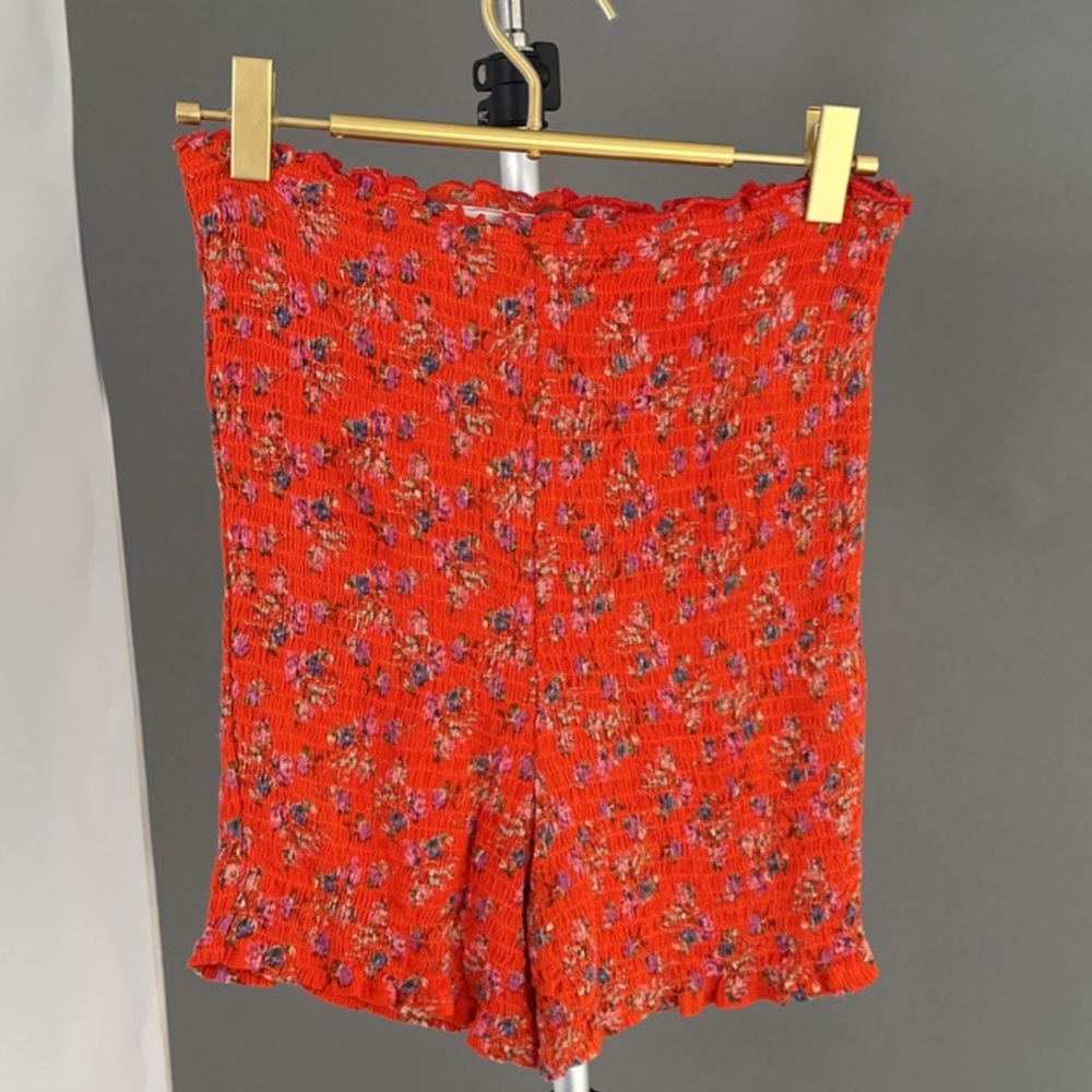 Free People smocked red Floral Shorts SMALL